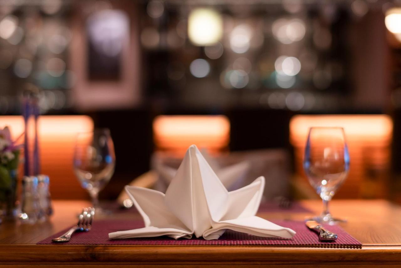 The Empress Premier Chiang Mai - Sha Extra Plus Kültér fotó A folded napkin