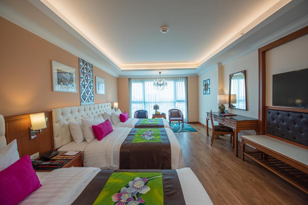 The Empress Premier Chiang Mai - Sha Extra Plus Kültér fotó Deluxe Room