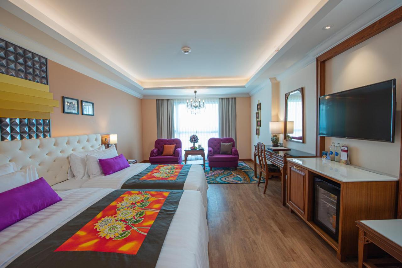 The Empress Premier Chiang Mai - Sha Extra Plus Kültér fotó Deluxe Room