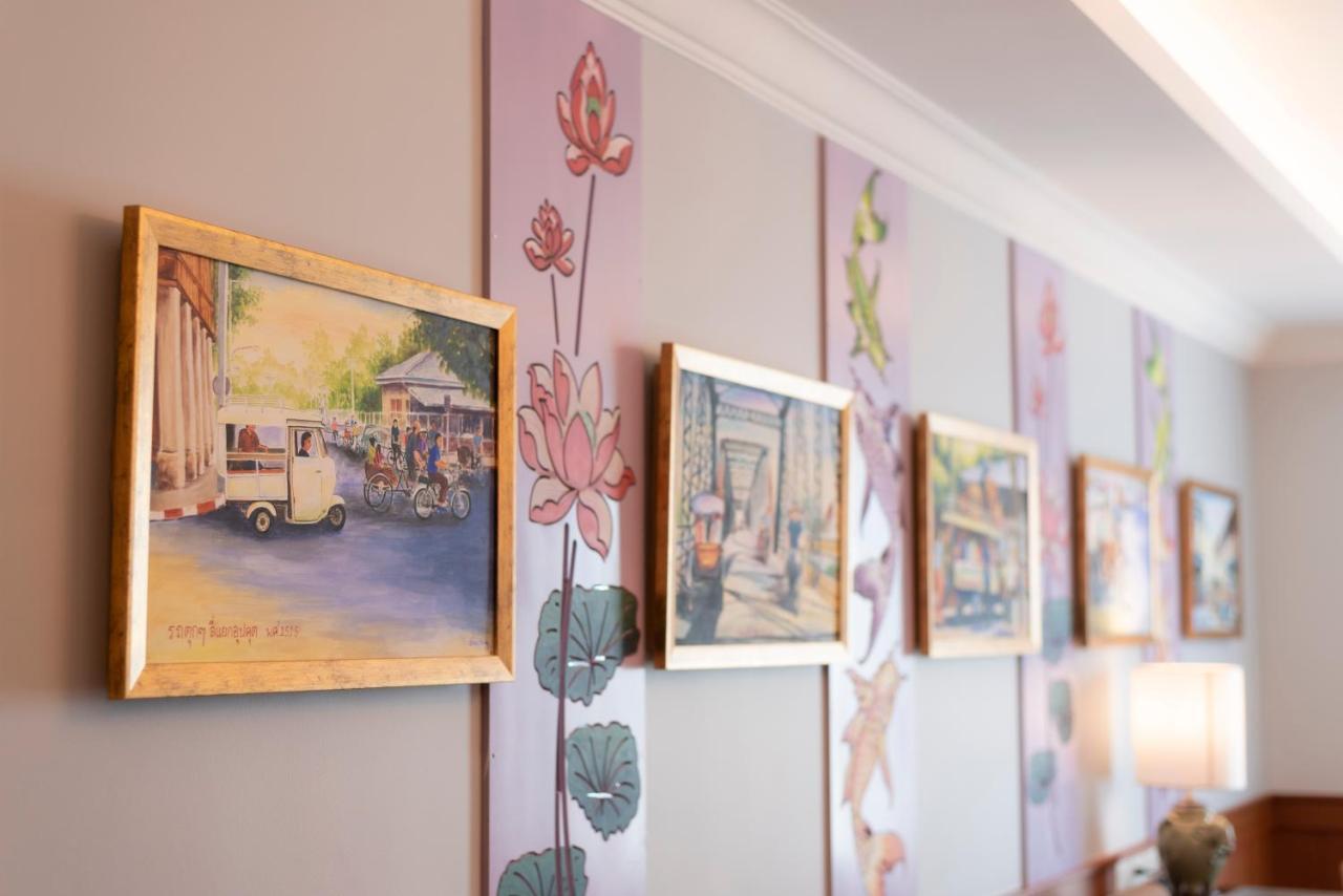 The Empress Premier Chiang Mai - Sha Extra Plus Kültér fotó Artwork by the residents of the facility